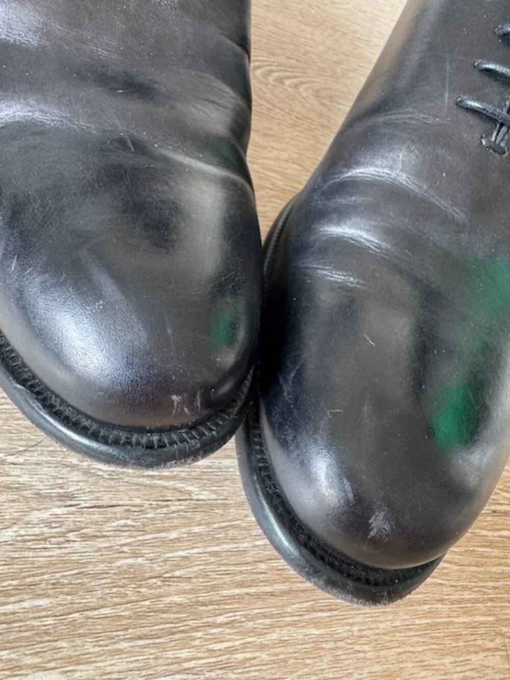 Paul Evans Black Leather Oxfords in Size 10